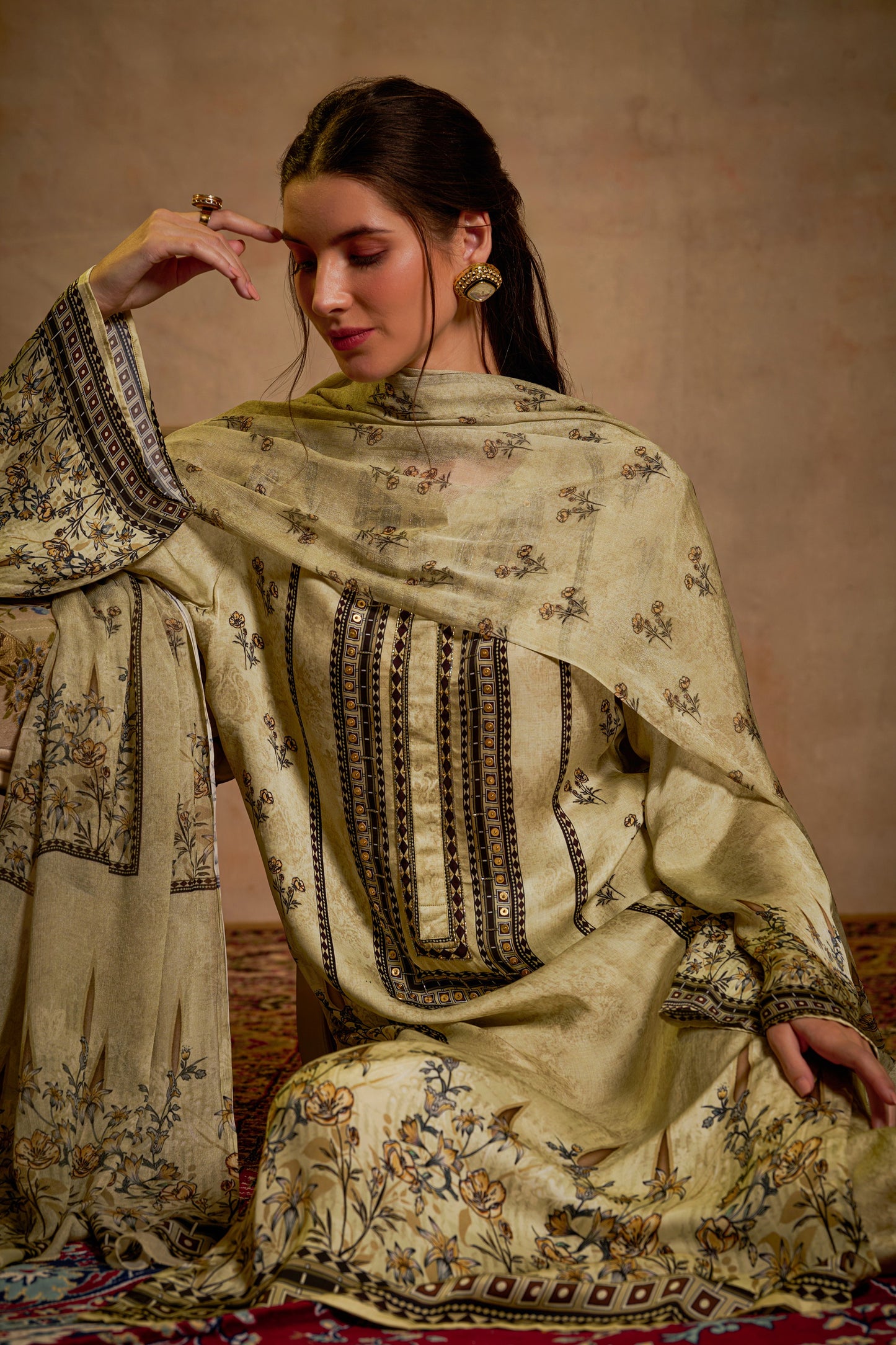 THE BARI Floral Printed Round Neck Straight Kurta With Trouser & Dupatta