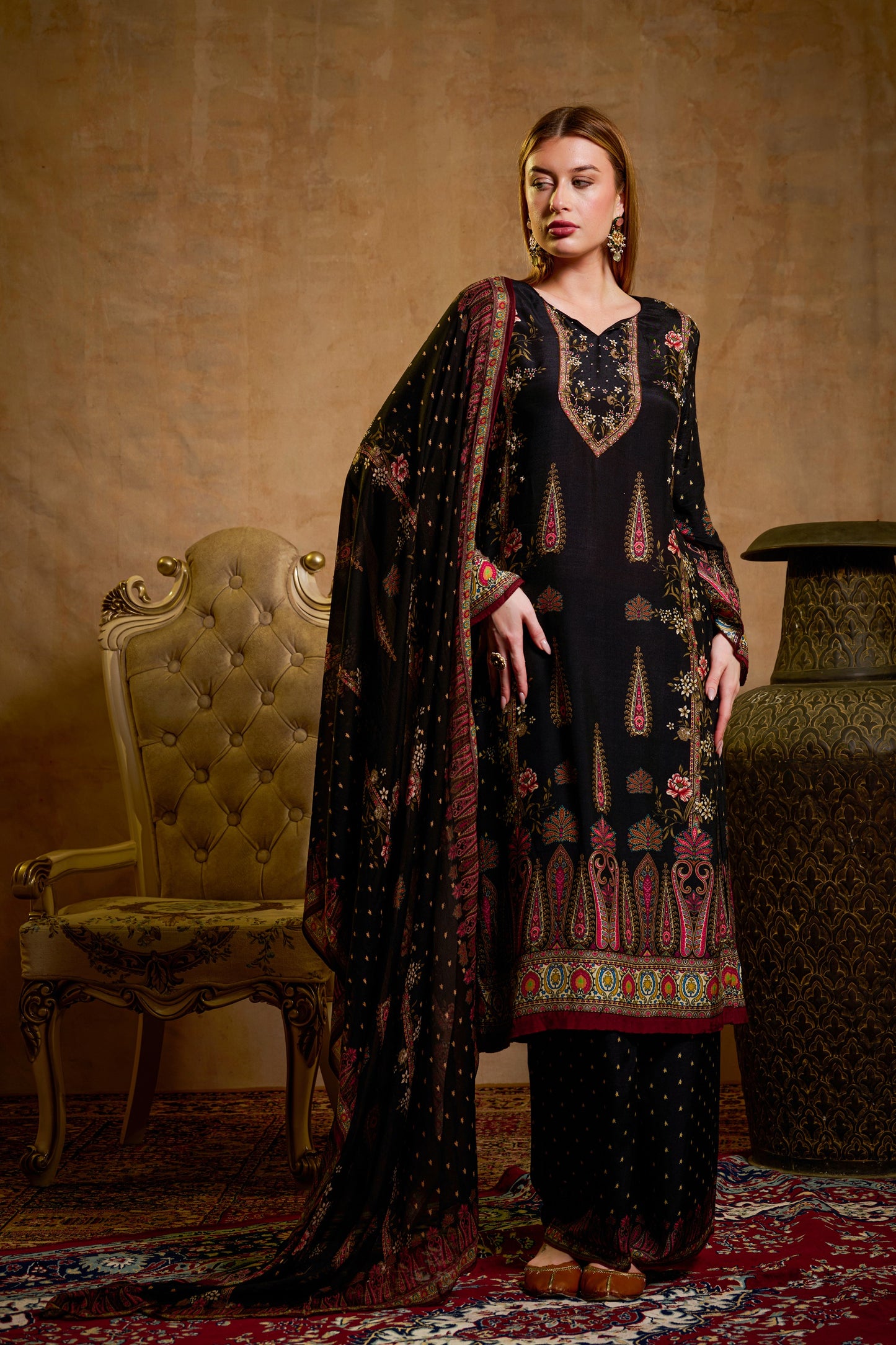 THE BARI Women Ethnic Motifs Printed Kurta with Trouser & Dupatta