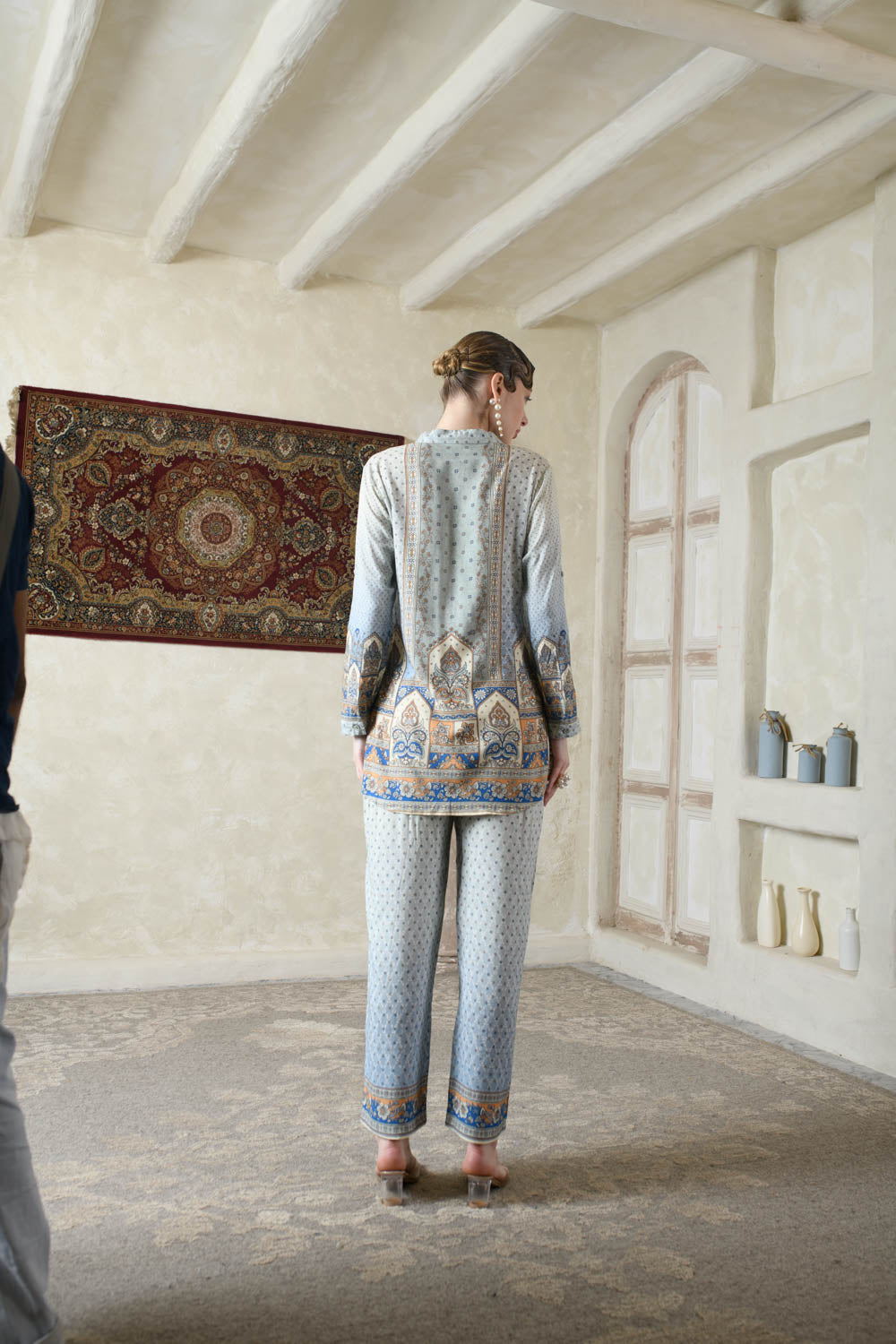 THE BARI Ethnic Motifs Printed Shirt Collar Kurta With Trousers