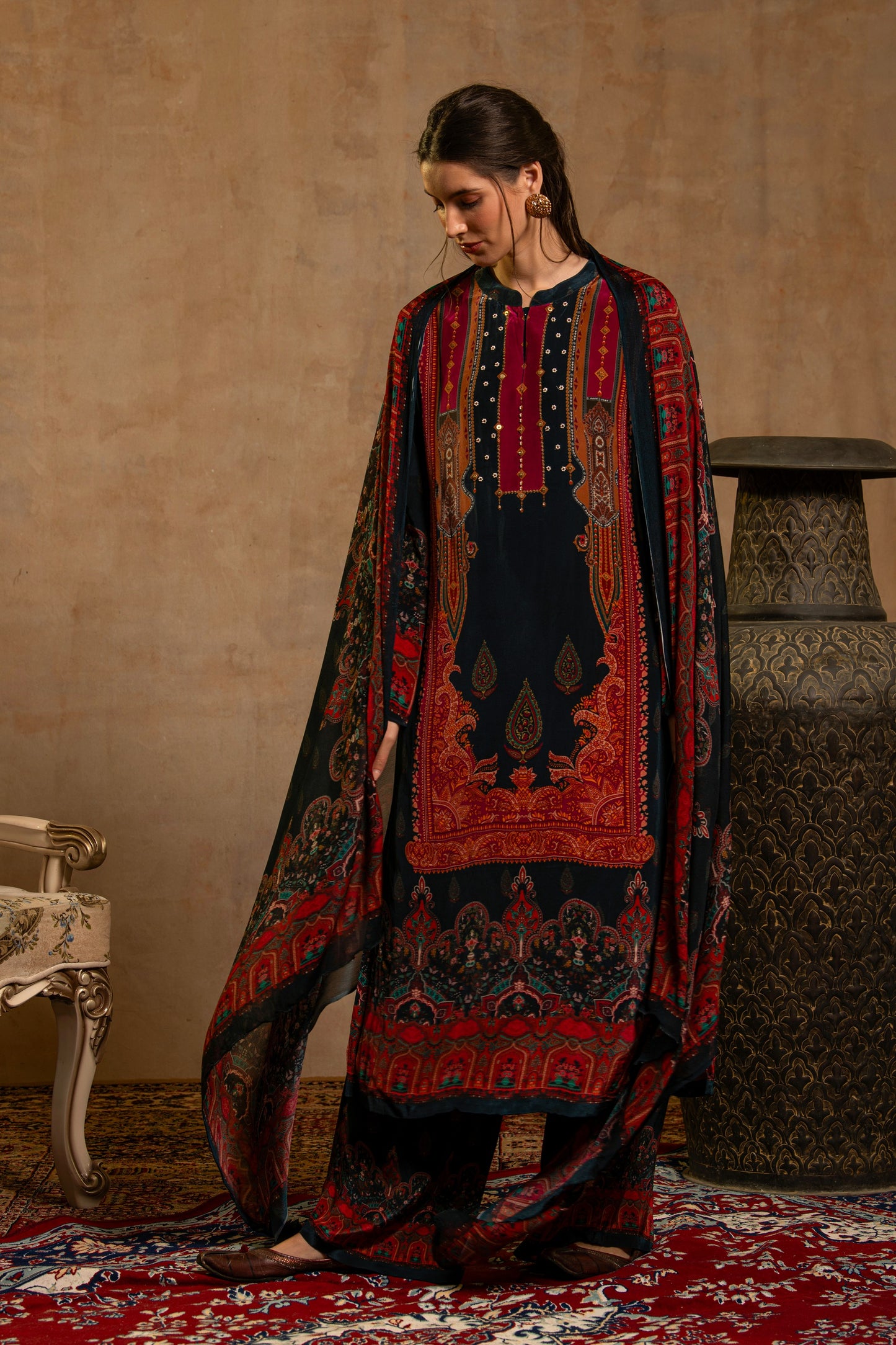THE BARI Women Floral Printed Kurta with Palazzos & Dupatta