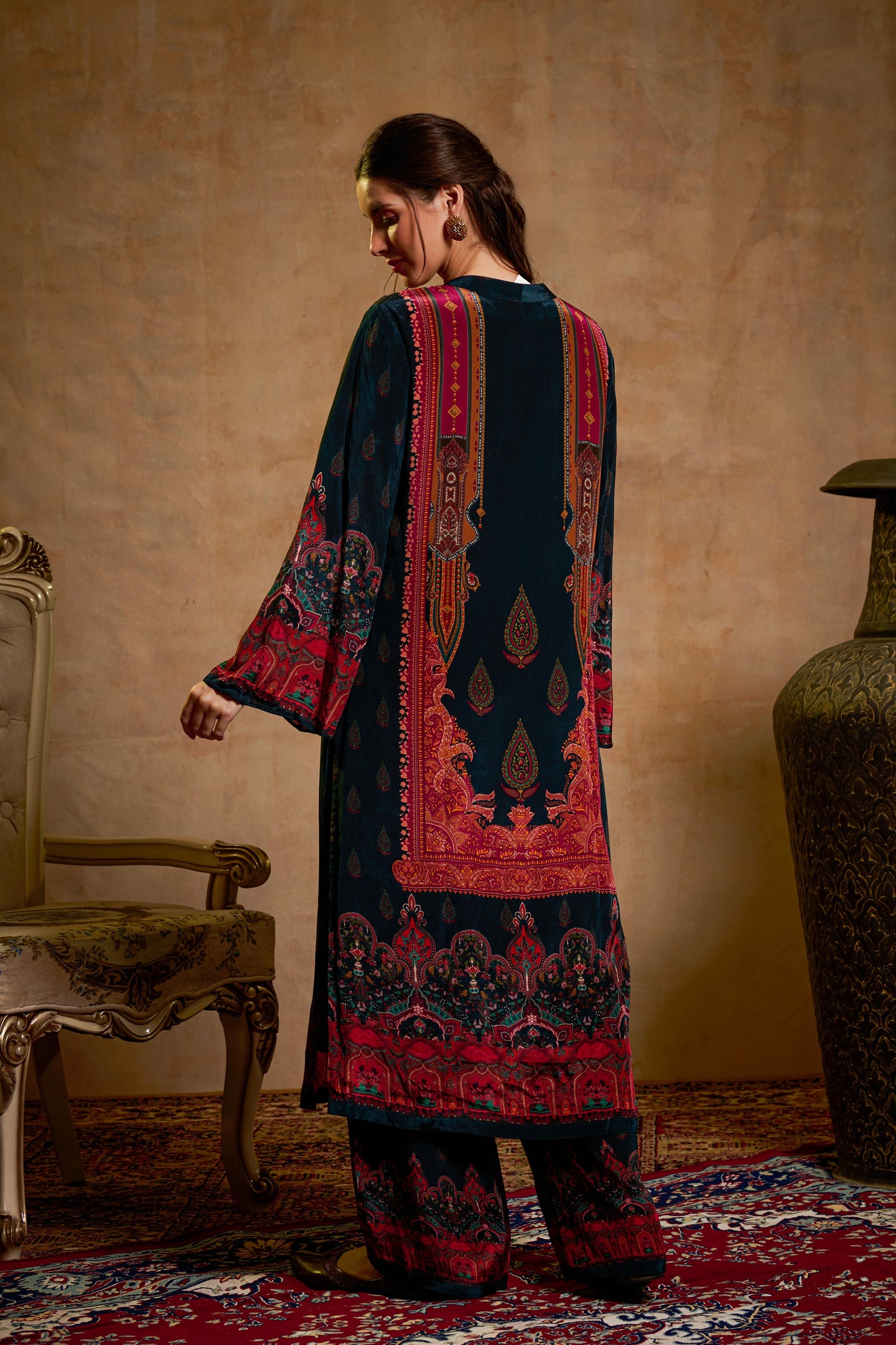THE BARI Women Floral Printed Kurta with Palazzos & Dupatta