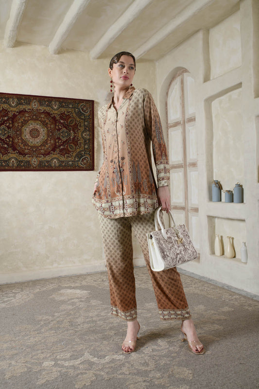 THE BARI Ethnic Motifs Printed Shirt Collar Kurta With Trousers