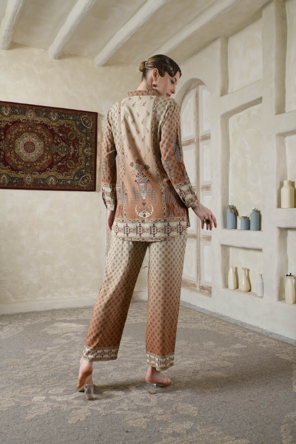 THE BARI Ethnic Motifs Printed Shirt Collar Kurta With Trousers