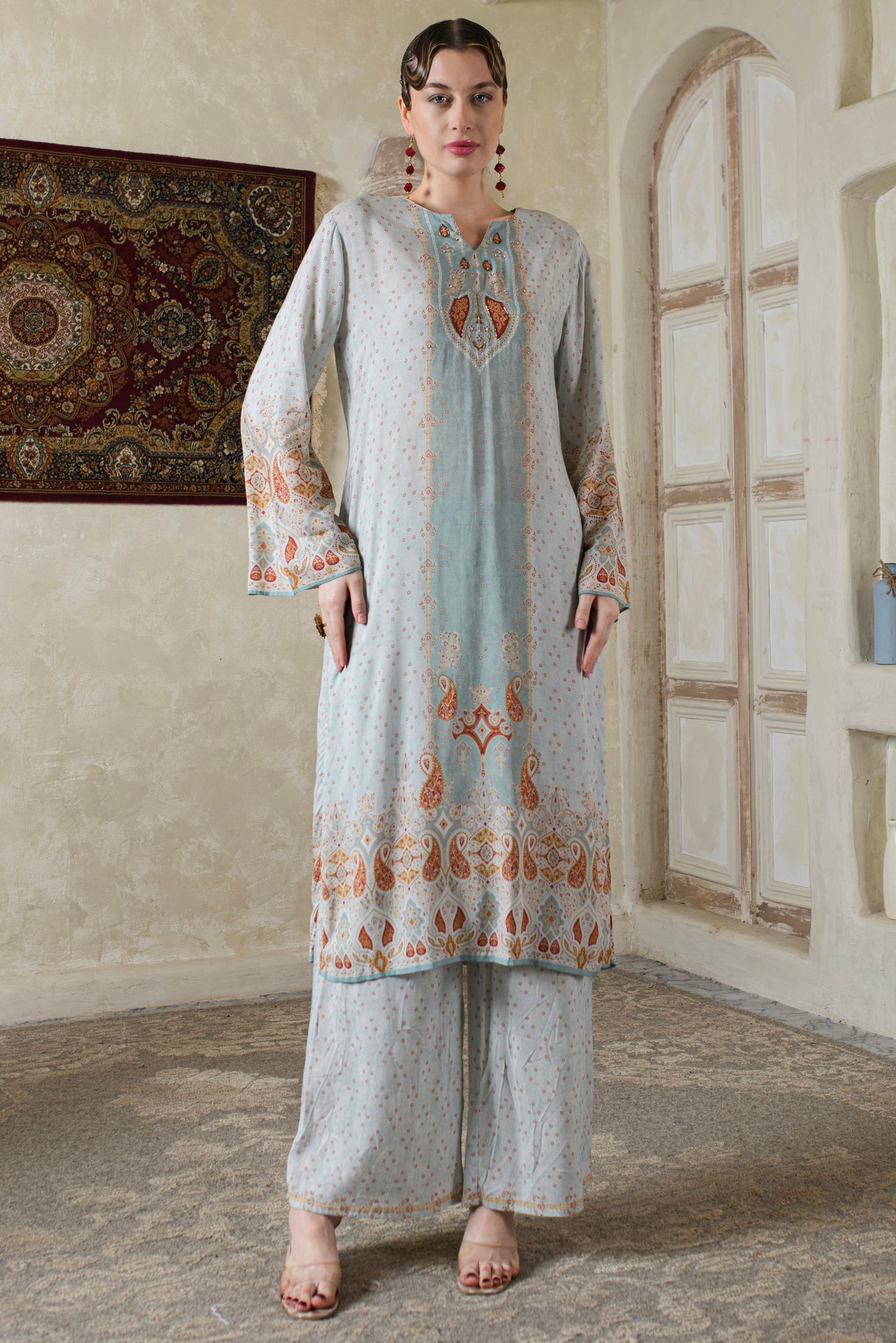 THE BARI Women Paisley Printed V Neck Pure Silk Kurta with Trousers & Dupatta